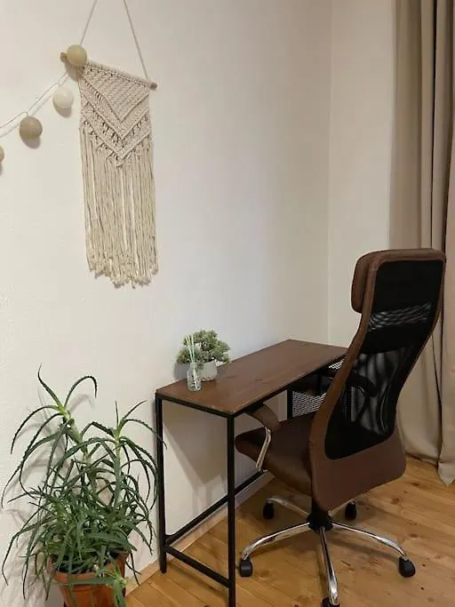 Lovely And Super Central Two-Bedroom Apartment Sofia