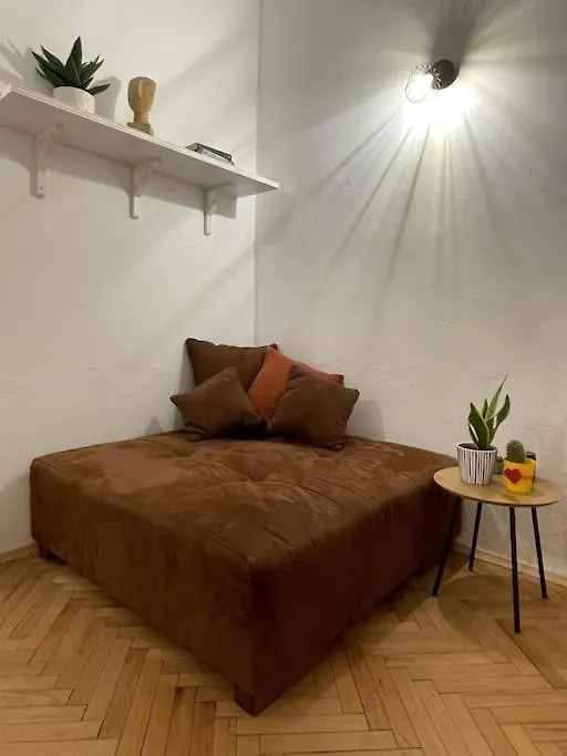 Lovely And Super Central Two-Bedroom Apartment Sofia